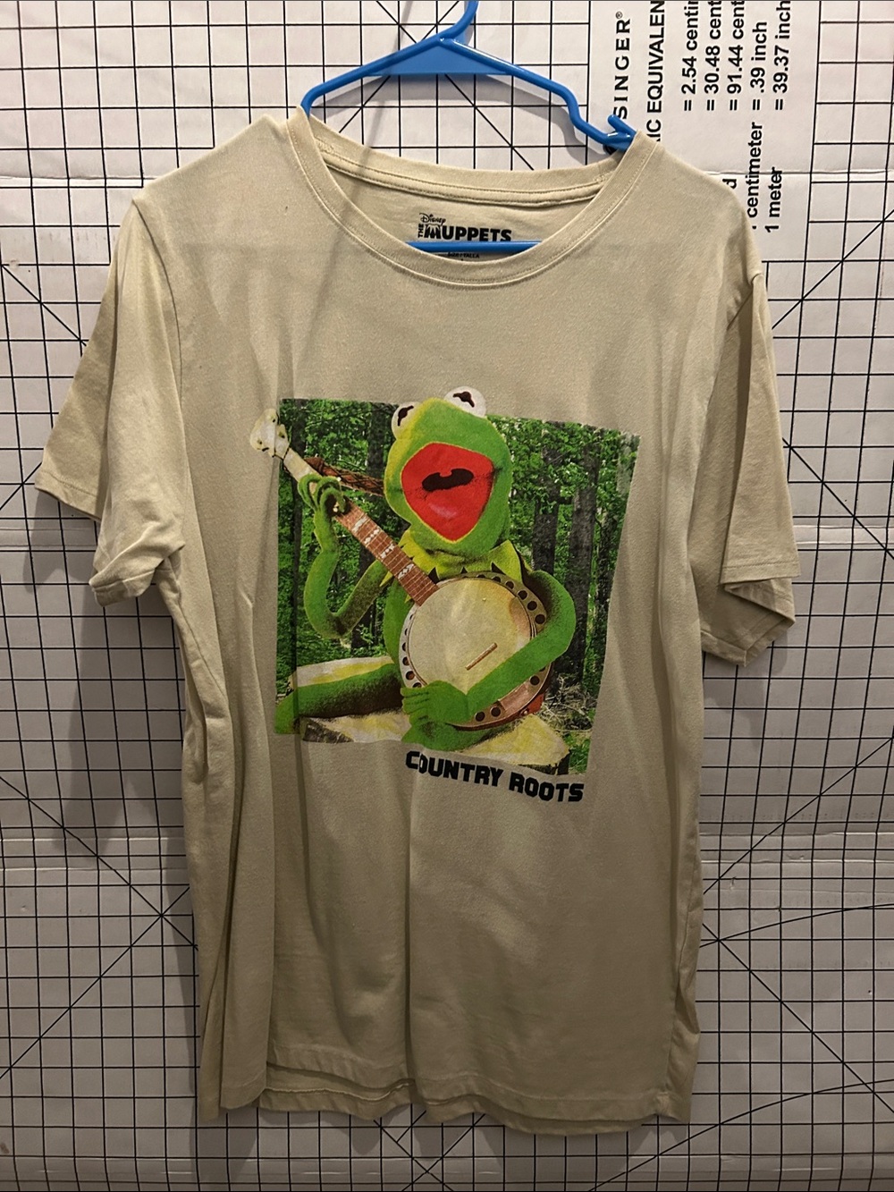 The Muppets Kermit 'Country Roots' Graphic Tee - Cream & Green